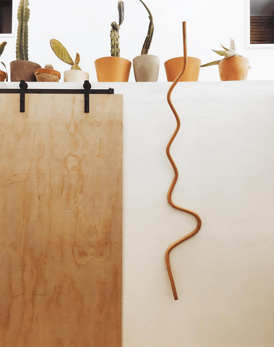 Squiggle Wall - Katie Gong