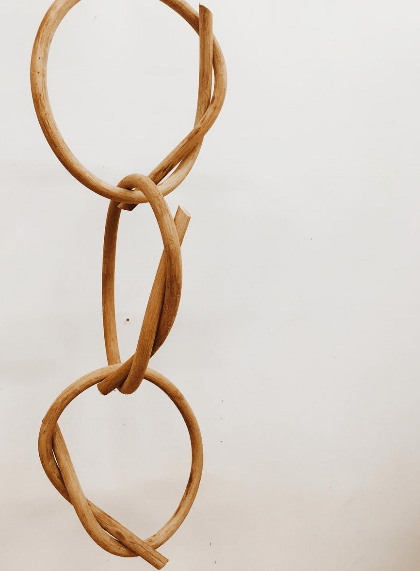 Knot Chain - Katie Gong